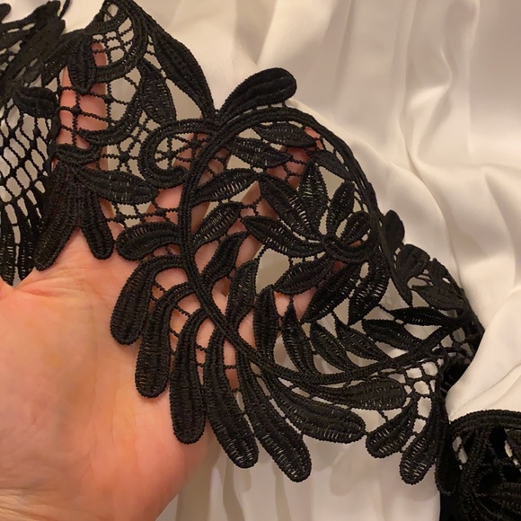 Self portrait Pleated Wrap Top Ivory - Picture 4 of 8